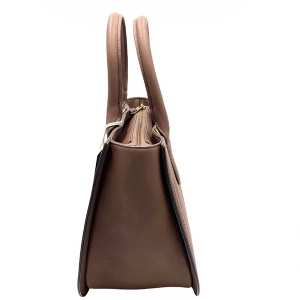 Universal Thread Halfmoon Cute Brown Satchel Handbag NWT